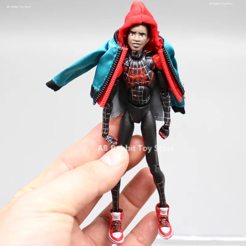 MAFEX No.107 - Image 2